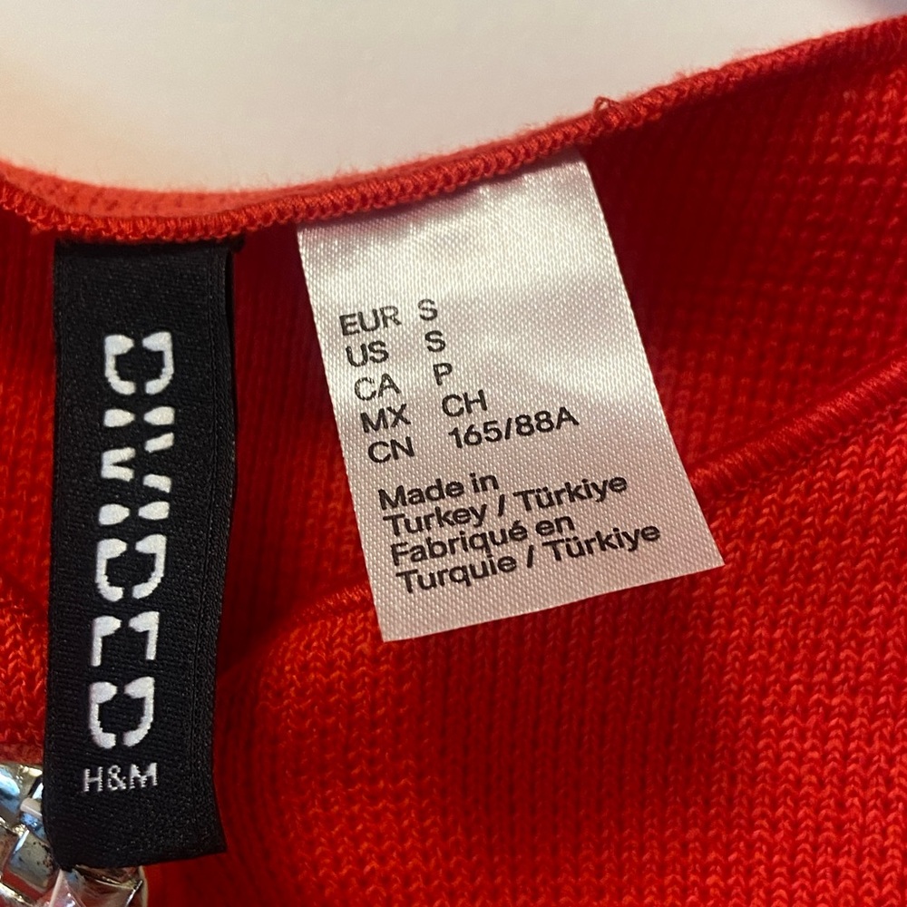 H&M Divided Red Crop Top Cardigan - Picture 10 of 11
